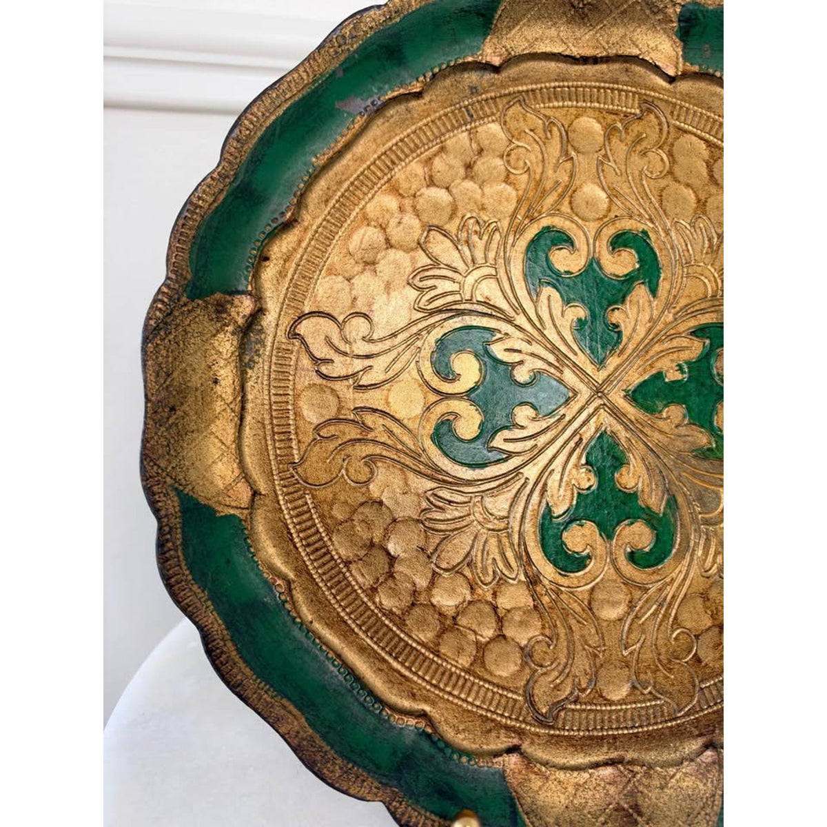 Vintage Italian Florentine Giltwood Style Decorative Round Tray 9.5 inches