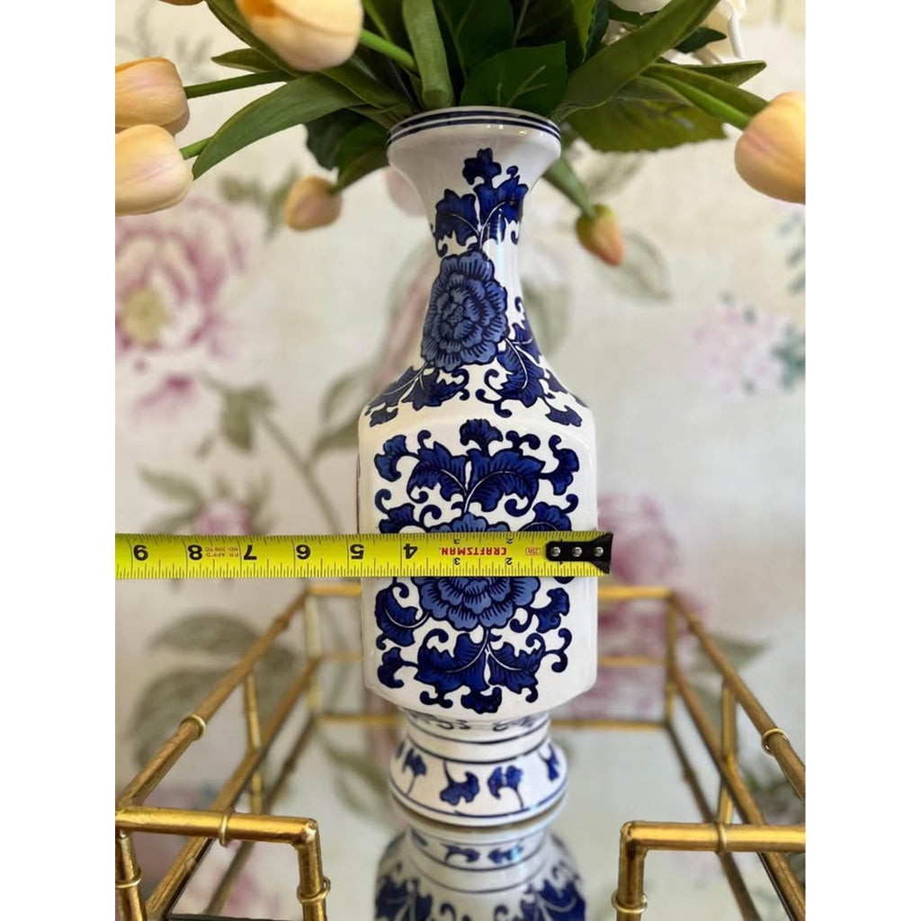 PAIR OF BLUE AND WHITE CHINOISERIE FLORAL VASES