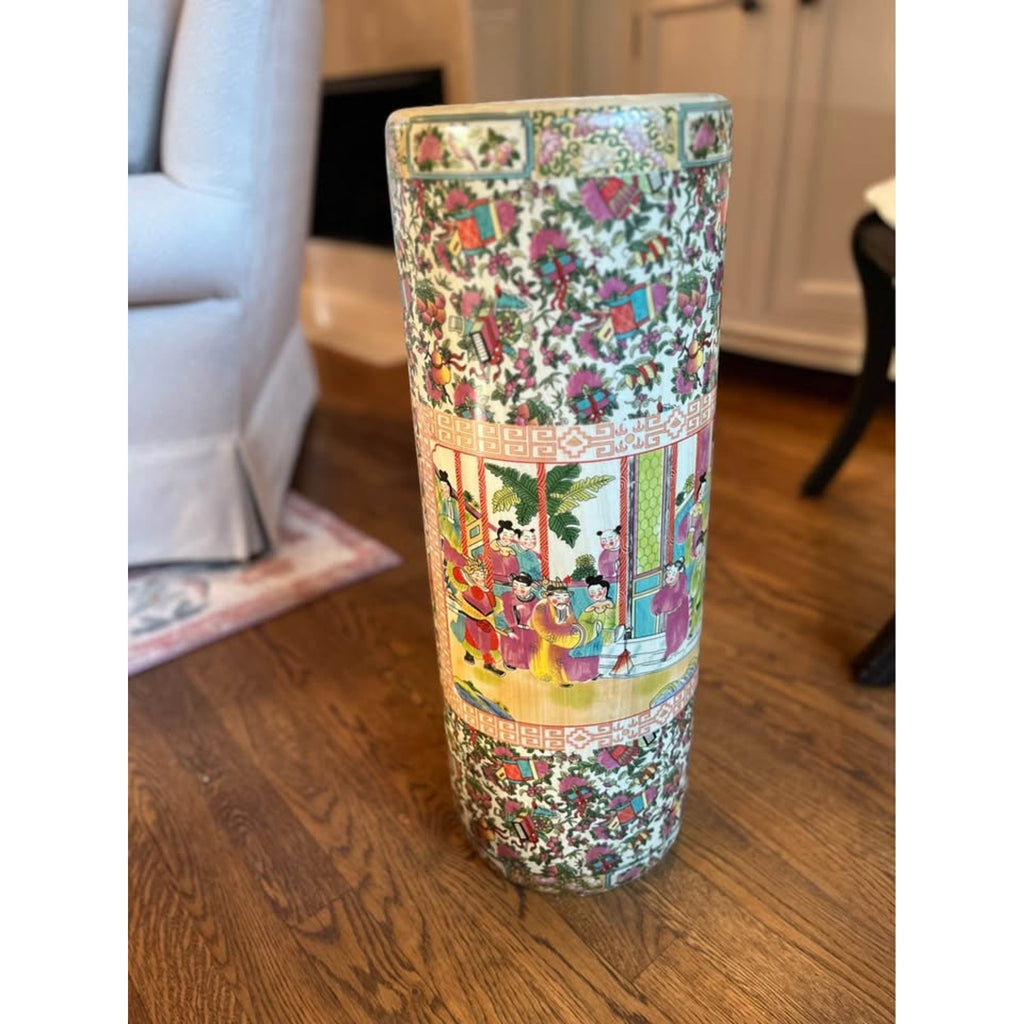 Chinese Rose Medallion Porcelain Umbrella Stand