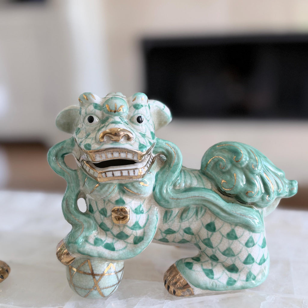 Teal and White Fishnet Fishscale Chinese Porcelain Foo Dog Figurine Pair Bookends