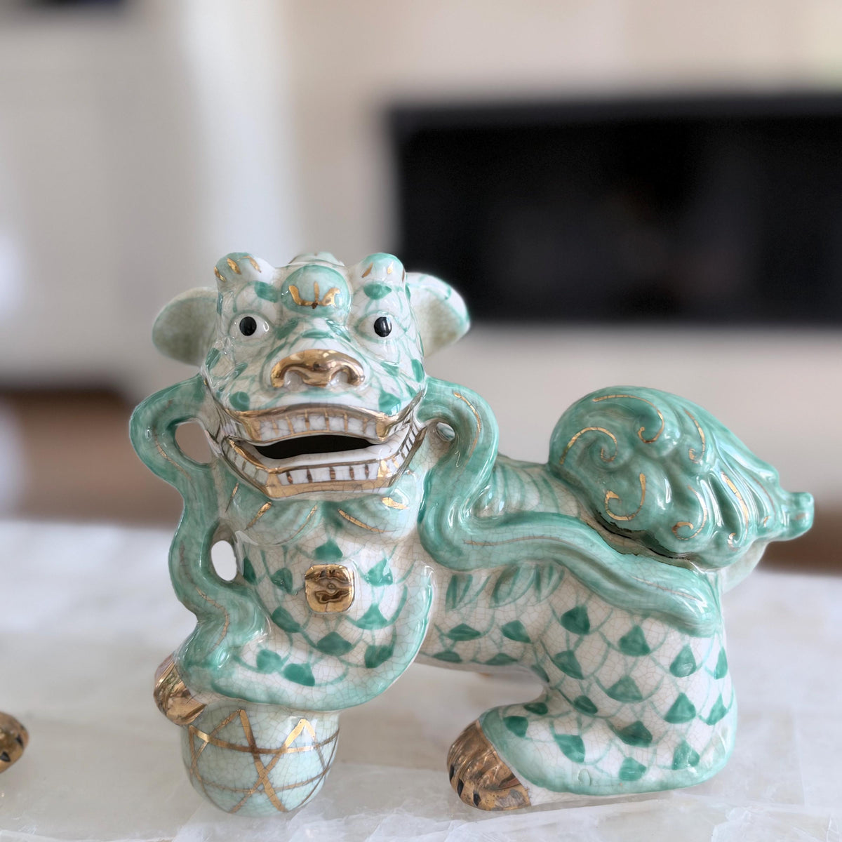 Teal and White Fishnet Fishscale Chinese Porcelain Foo Dog Figurine Pair Bookends