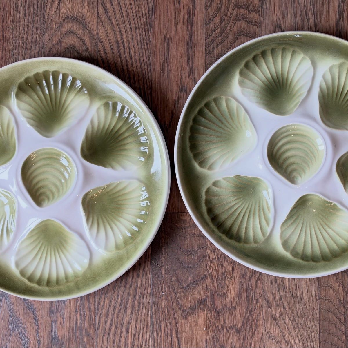 Pair Vintage French Moulin des Loups Orchies Oyster Plates – Olive Green 9.5”