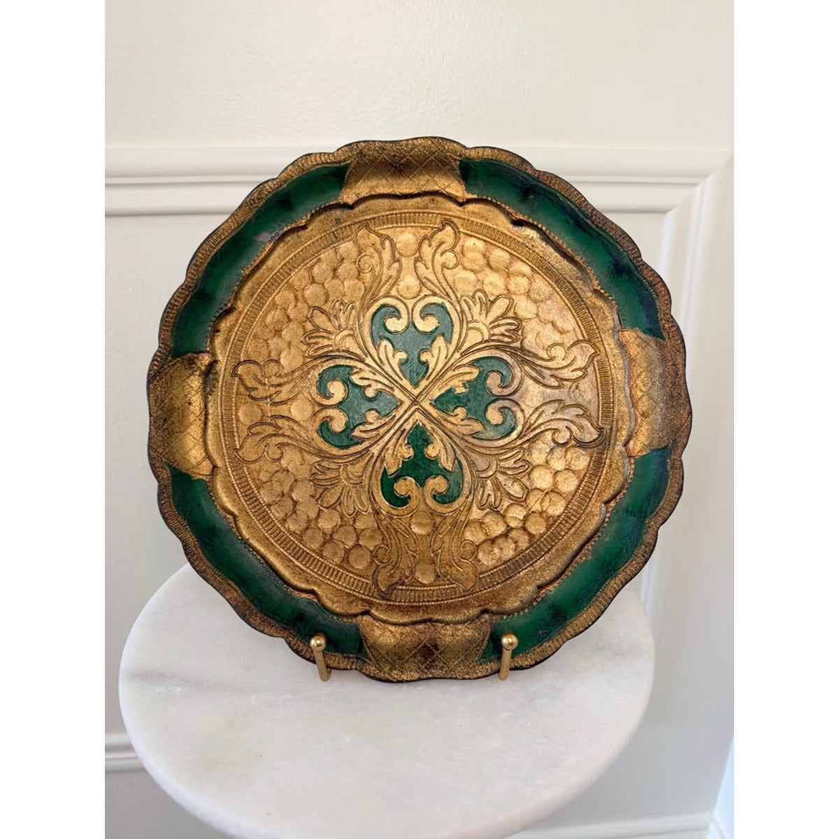 Vintage Italian Florentine Giltwood Style Decorative Round Tray 9.5 inches