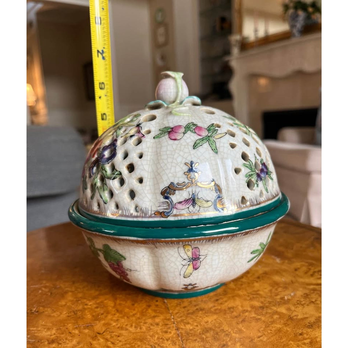 Vintage Chinoiserie Style Porcelain Potpourri Bowl with Fruit Pierced Lid